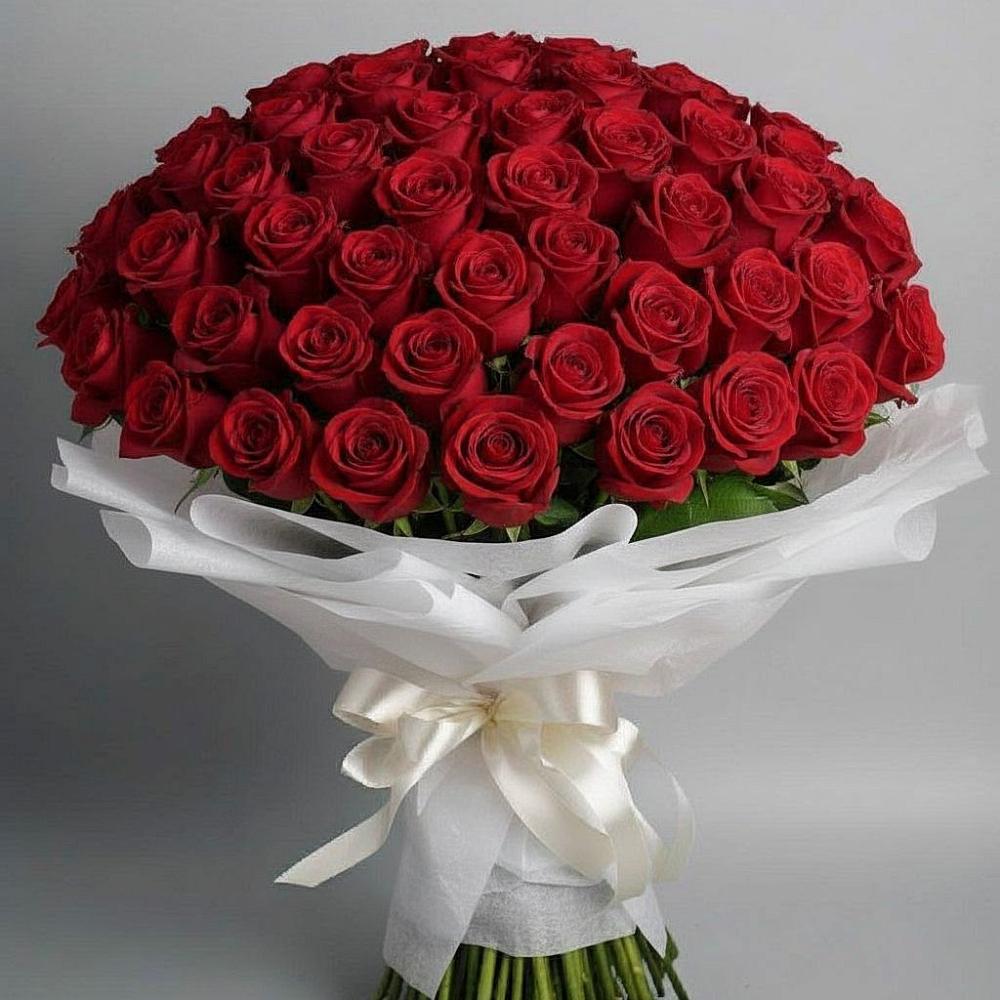 Букет 101 Красная роза Блэк Мэджик в Первомайский