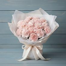 Букет цветов из:  Гвоздики в Первомайский