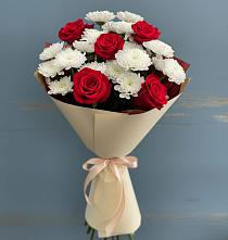 Букет цветов из:  Розы и Хризантемы в Первомайский